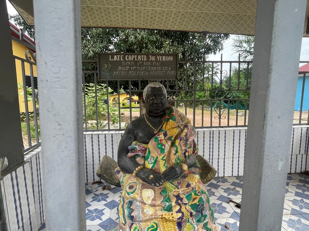 Memorial statue of Capt. (Rtd.) Joe Yeboah at Countryside Children's Welfare Home